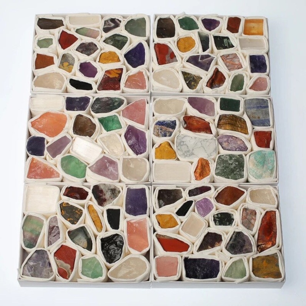 Mixed Box Mystery Crystal Gift Set - Picture 5 of 7